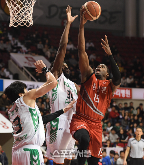 [포토] KGC 브라운, 역전을 향한 투지!