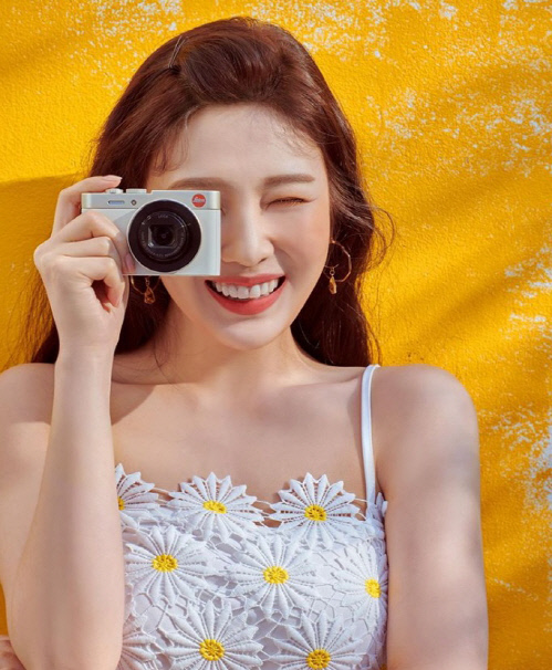 레드벨벳 조이, 상큼 터지는 옐로우 여신으로 변신[★SNS]