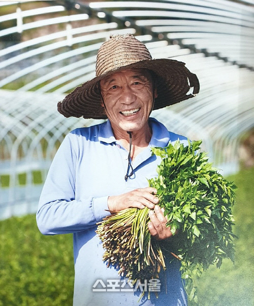 이랜드리테일 킴스클럽, ‘코로나19’ 피해 청도 미나리 소비 촉진 나서