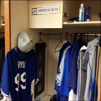 류현진라커_다저스SNS