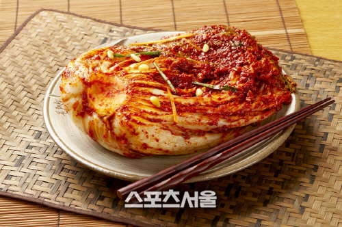 수입 김치 해썹 인증 의무화, 외식물가 또 오를까