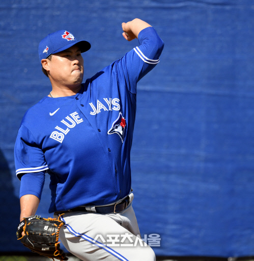 [포토] 류현진 \'집중하자\'