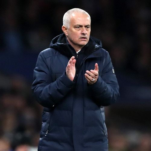 실망한 무리뉴 감독 "실수 때문에 졌어…선수들에게 요구할 게 없다"