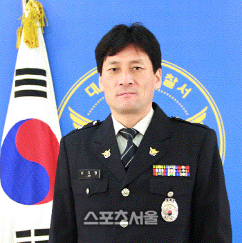 의식 잃은 운전자(78세, 남), 구조한 교통경찰관