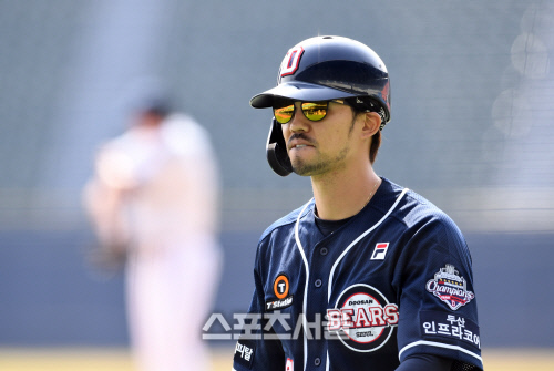 [포토]플렉센에 삼진 당한 오재원