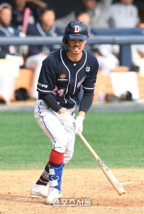 [포토]두산 오재원, 뜬공이 아쉬워...