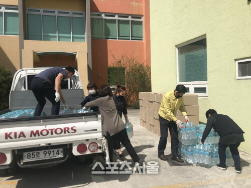 경주시, 코로나19 격리자 식료품 즉각 전달