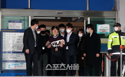 [포토] 검찰 송치되는 조주빈