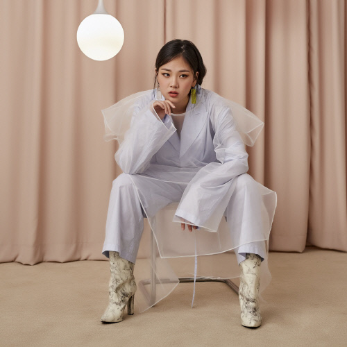 비비, '빅픽처 하우스' OST '소소한 해피엔딩' 가창…랩&노래 완벽 소화