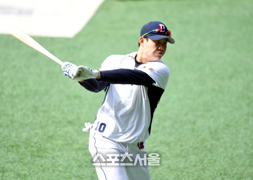 [포토] 박세혁 '땀은 배신하지 않는다'