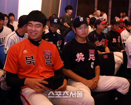 [포토] 행사 기다리는 신지후-박주홍