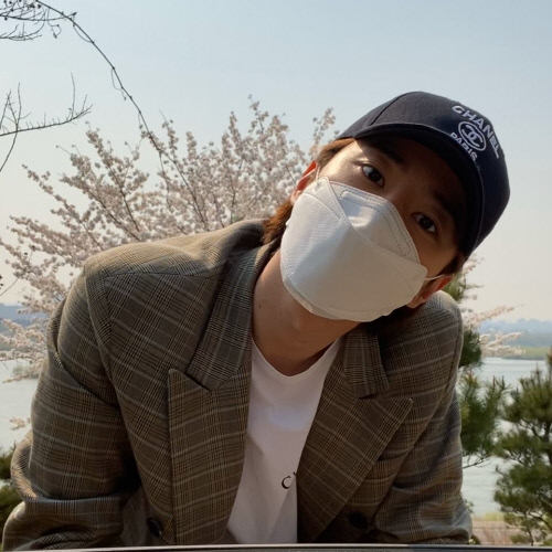 이준영, 코로나19 지친 팬들에 응원의 메시지