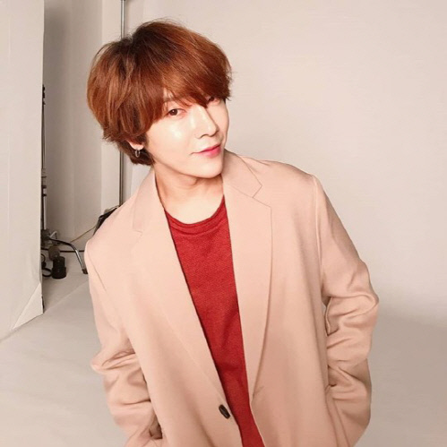 윤학, 국내★ 첫 코로나19 확진→유흥업소 직원과 접촉? "방문NO" 해명[종합]