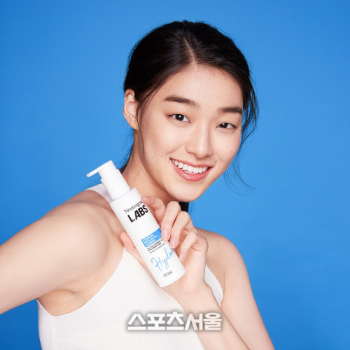 뉴트로지나 랩스 (LABS) 자석 젤 클렌저