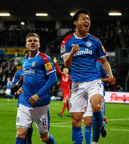 84047337_2865545353502568_518310915204972544_o