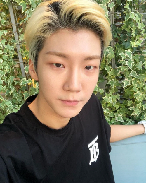 위너 이승훈, "4월16일 입대합니다" 김진우 이어 두번째로 입소