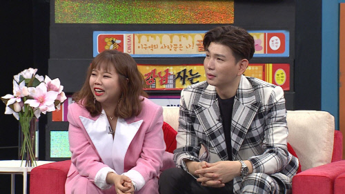 '비디오스타' 홍현희♥제이쓴, 비즈니스 부부설 해명 "진짜 사랑하는지 묻기도"