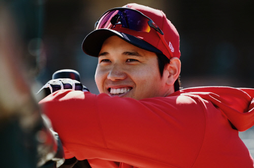 LAA 오타니의 누나, 동생의 모교 야구부장과 화촉