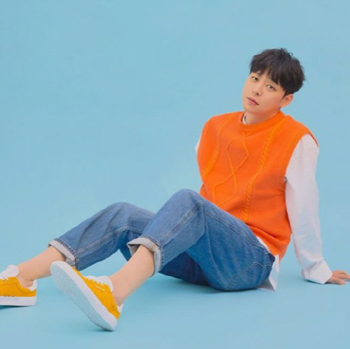 "많은 사랑 부탁" 은퇴한다던 박유천, 결국 팬사이트까지 오픈[종합]