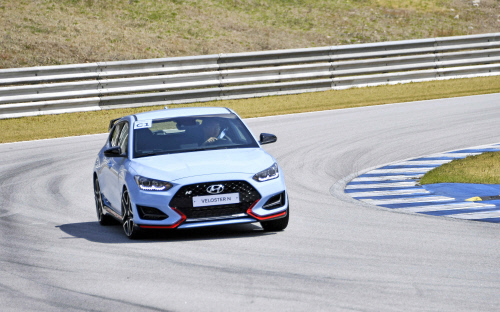 20200420-현대차-벨로스터-외장주행- (15)