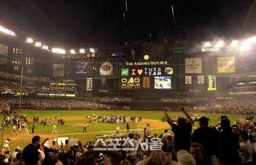 보스턴 '사인 훔치기' 논란 공식 해명 "구단 직원의 개인 일탈"