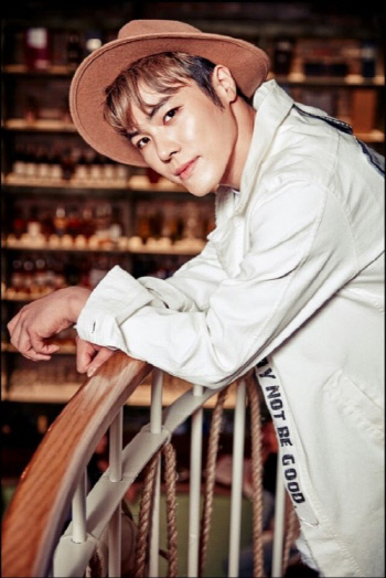 '프로포폴 투약 혐의' 휘성, 기소의견으로 검찰 송치