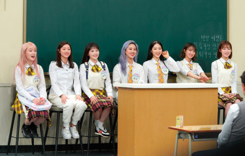 '아는형님' 관찰력 甲 오마이걸 승희, 멤버들부터 서장훈까지 완벽 모사