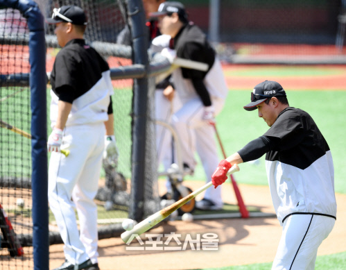 [포토] 황재균 '감 좋아'