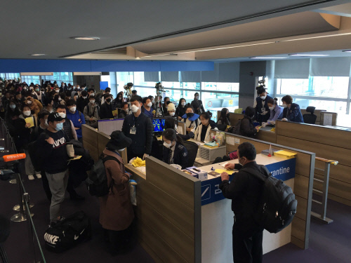 5월 황금연휴 제주 떠나는 여행객 급증…"항공권 가격 올라도 매진세례"