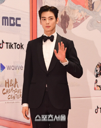 차은우, '집사부일체' 합류… '고정 막내'됐다[공식]