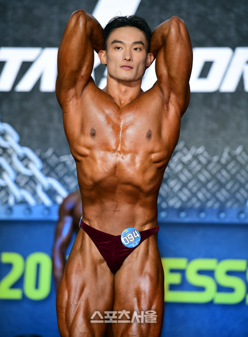 펄펄 끓는 피의 김준석, 피트니스스타 보디빌딩 6위가 이 정도라니..[포토]
