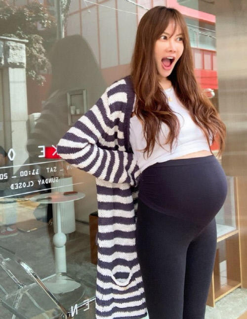 배우 양미라 "내년부턴 루야와 함께 어린이날" 만삭 사진 공개 [★SNS]