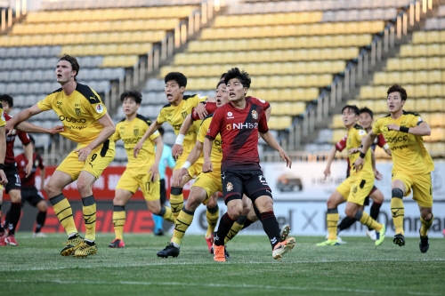 '유효슛 1개' 경남 설기현호, 2% 모자랐다…전남과 0-0 무승부