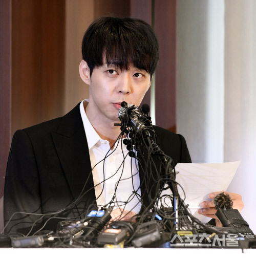 박유천, 눈물의 참회에도 시청률 1%…높아진 대중의 피로도[SS이슈]