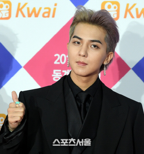 '양양 클럽공연 포착' 송민호 측 "사회적 거리두기 철저히 하겠다" 사과(전문)