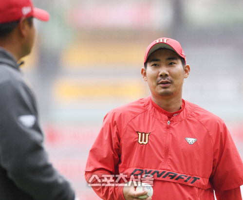 [포토] SK 이현석, 교류전이 다가오니...설레네요~