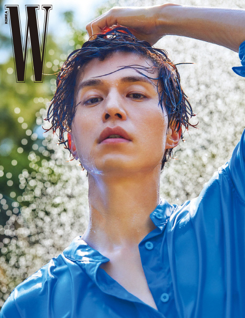 [★포토]이동욱, 6월호 잡지 커버 장식 '초여름의 청량함'