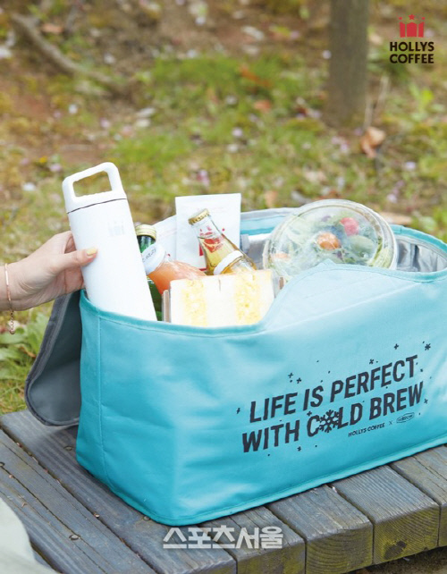 [할리스커피] 쿨러백 이미지