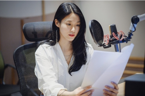 설현, 생애 첫 내레이션. 코로나19 다룬 MBC다큐 '팬데믹'