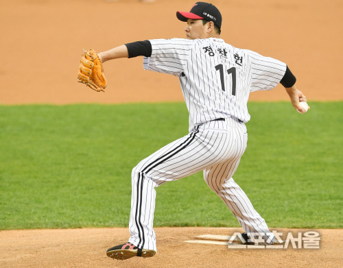 [포토] LG 정찬헌, 역투!