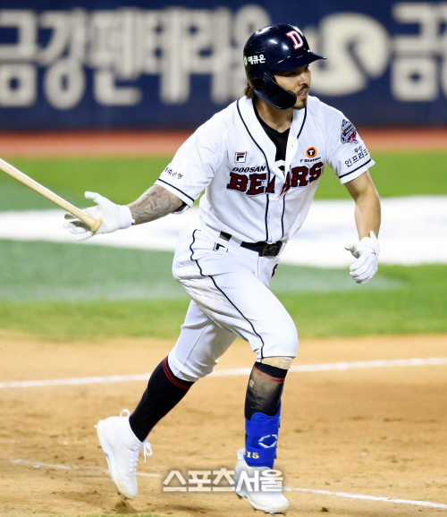 [포토] 오재원 '타구가 너무 떠 버렸어'