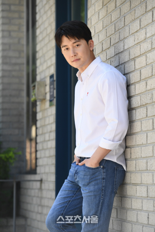 [포토]김준한, '슬기로운 의사생활' 종영 포토타임