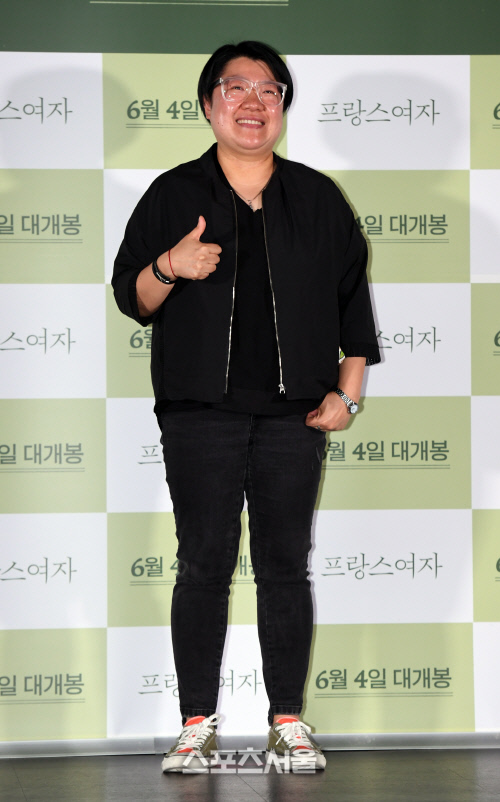 [포토]김희정 감독, '프랑스여자' 재미있는 영홥니다!