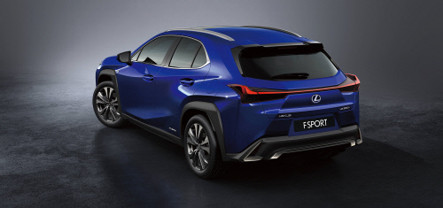 [사진자료] UX 250h F SPORT _후측면
