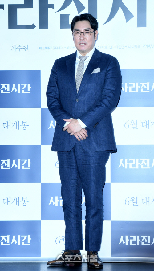 [포토] 조진웅 '사라진 기억을 찾아서'