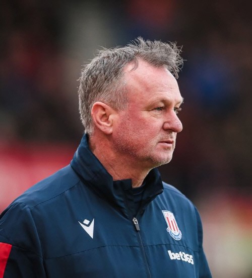 스토크 시티 오닐 감독, 코로나19 확진…맨유와 평가전 취소