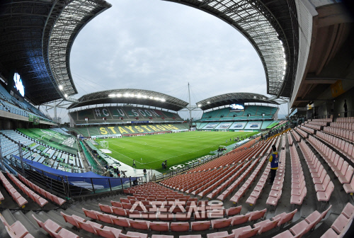 外人 뛰고 싶은 무대된 K리그, 각 나라 상황이 관건