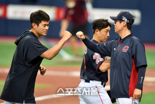 노경은, 느린속구 보완하는 변화구의 위력, 구속차 42km[SS현장]