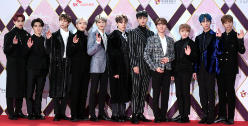 '22일 컴백' 세븐틴, MBC'쇼!음악중심' 거르는 이유는? MBC-빅히트 불화설 재점화