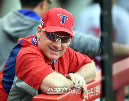 [포토] 윌리엄스 감독 \'환한 웃음\'